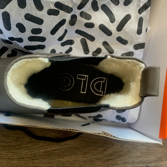 NWT DLG boots - Picture 3 of 5